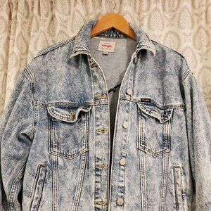 Women's Girlfriend Denim Jacket